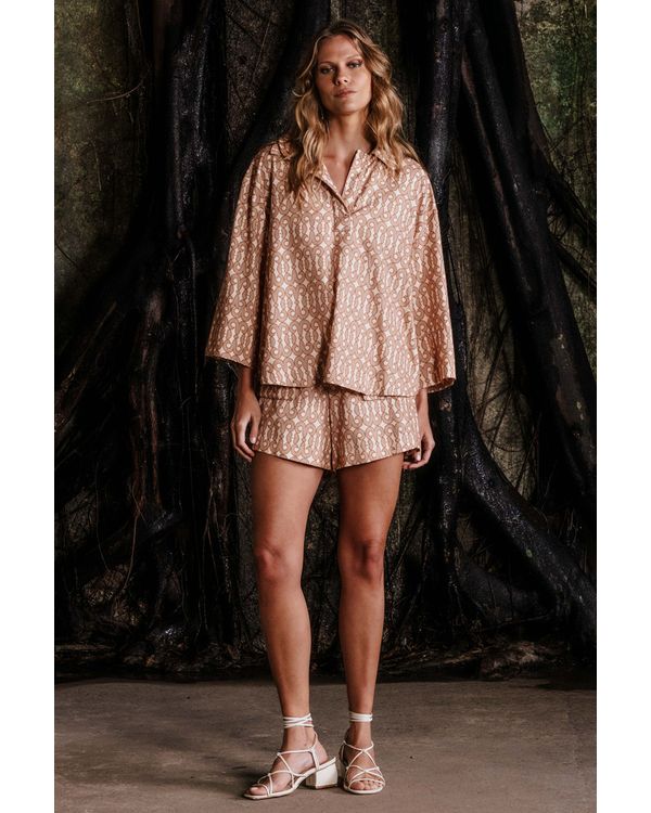 BLUSA-AMPLA-FARZANEH-BEGE