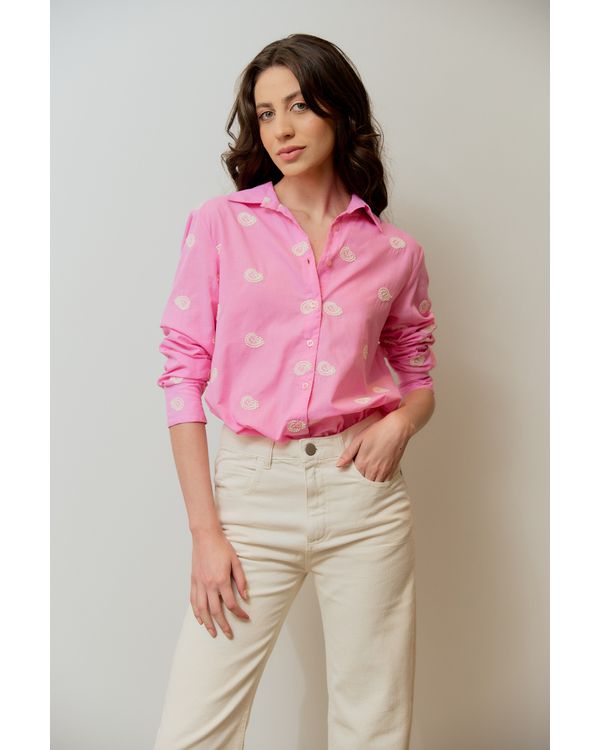 CAMISA-CAPRI-BORDADA-ROSA