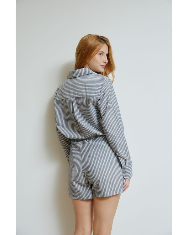 CAMISA-CAPRI-LISTRADA-CINZA