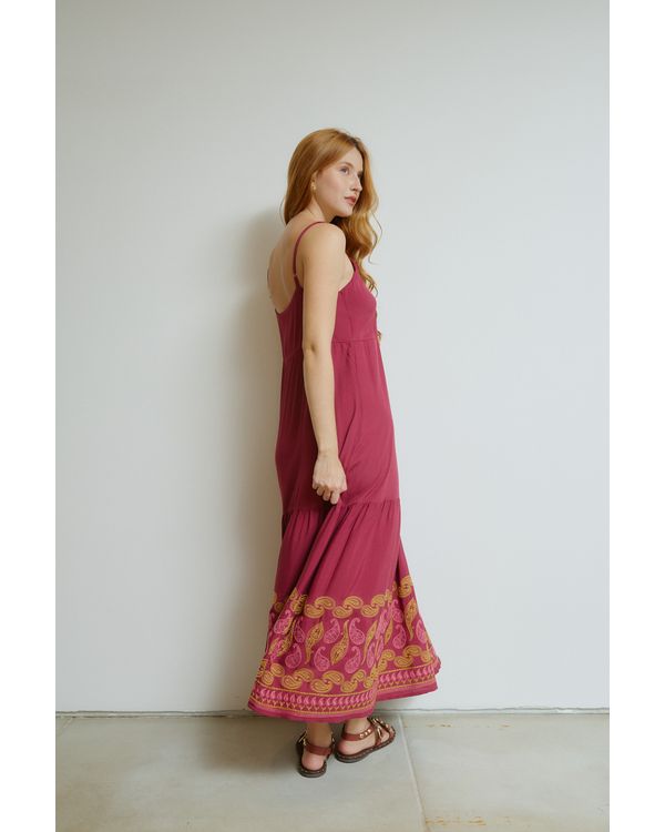 VESTIDO-BABADO-BORDADO-BARRA-BORDO