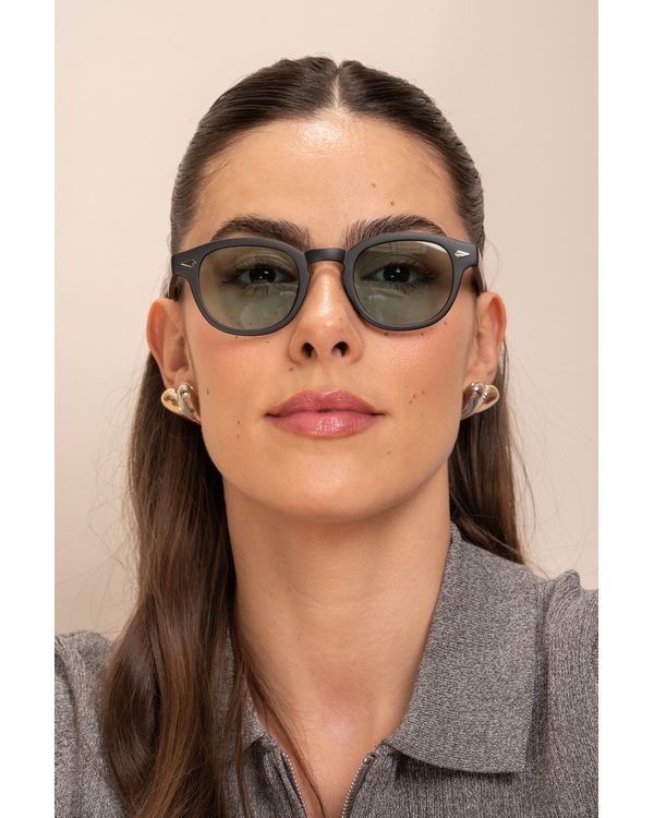 OCULOS-DE-SOL-JIMMY-PRETO-LENTE-VERDE