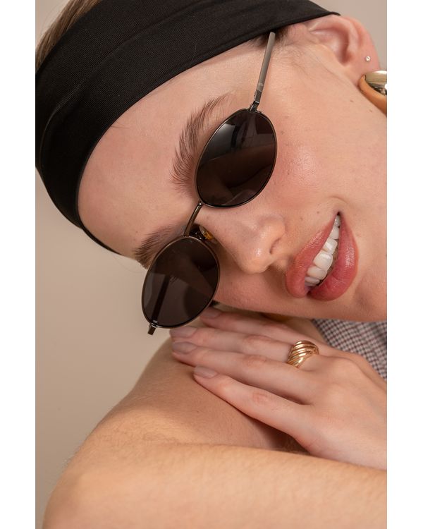 OCULOS-DE-SOL-ZURI-PRETO