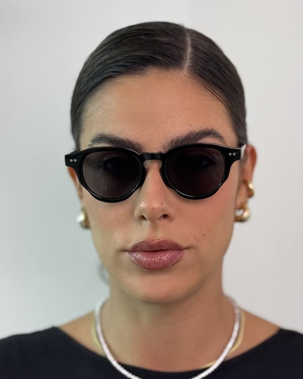 OCULOS-DE-SOL-HOLY-PRETO