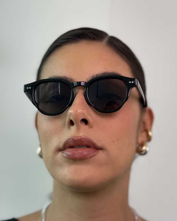 OCULOS-DE-SOL-HOLY-PRETO