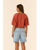 BERMUDA-JEANS-CINTURA-MEDIA-CLARO