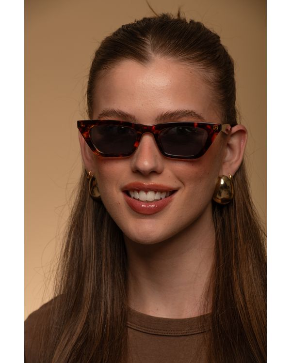 OCULOS-DE-SOL-IVY-TARTARUGA