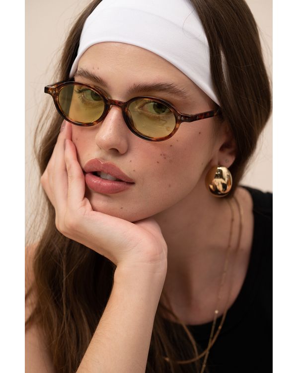 OCULOS-DE-SOL-BONNIE-TARTARUGA-LENTE-AMARELA