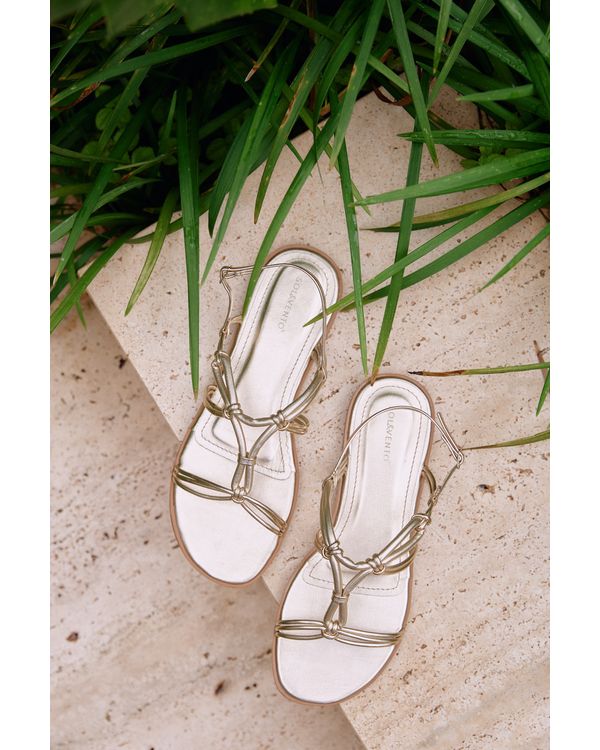 035A8587_Easy-Resize.com