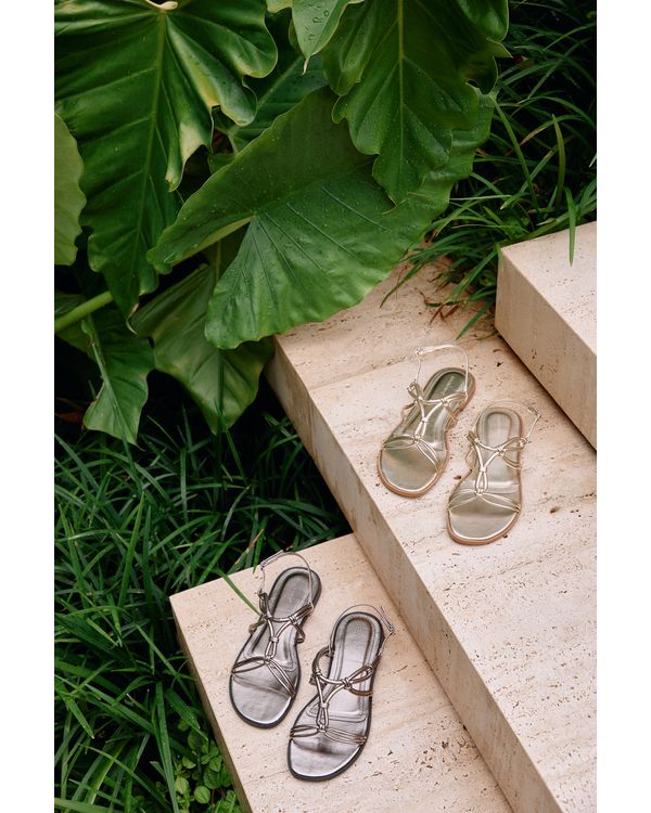 035A8585_Easy-Resize.com